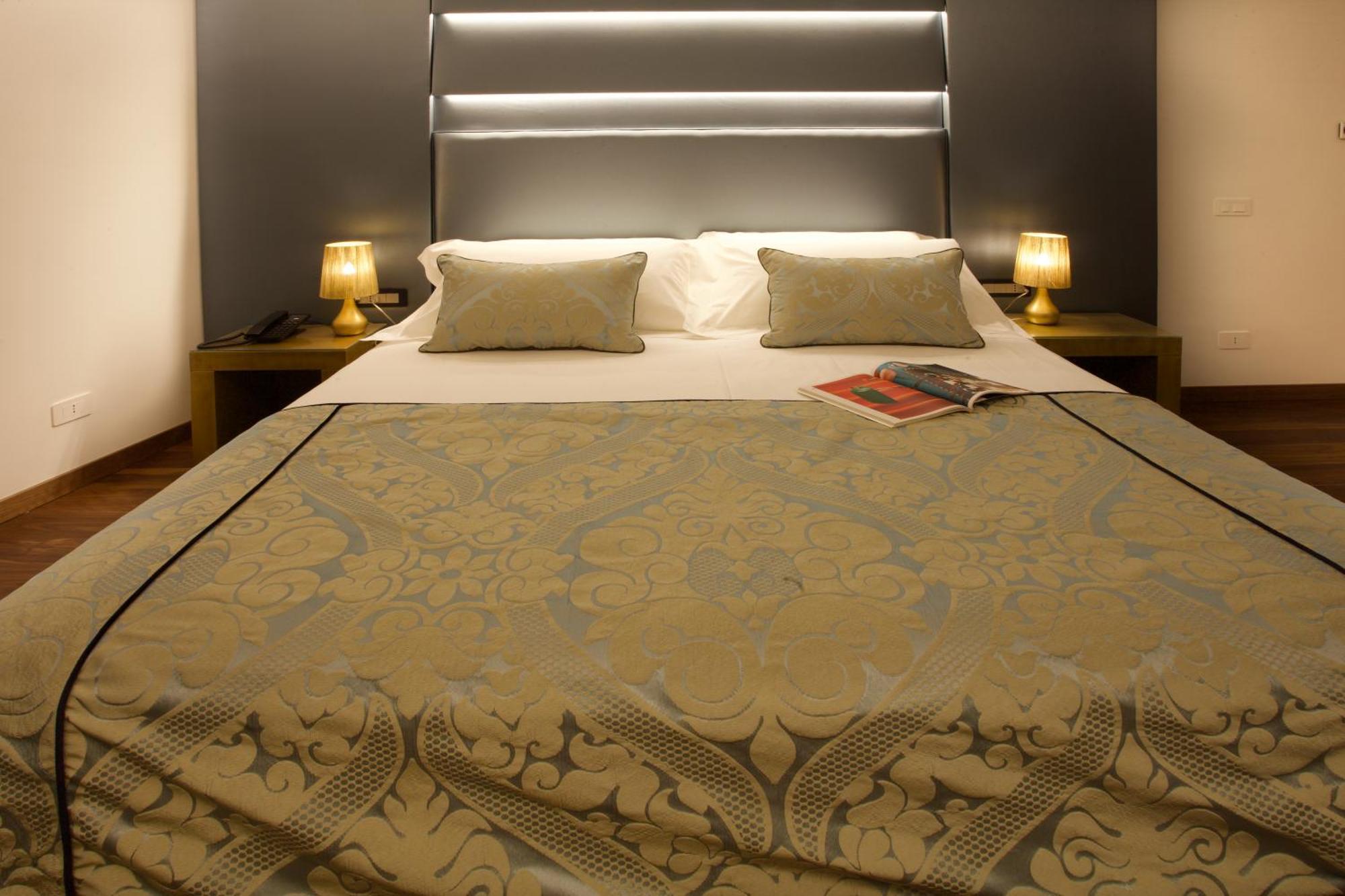 Palazzo Cartari Hotell Palermo Rom bilde